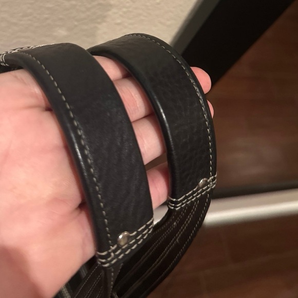 Coach Vintage 2009 Woman’s Black Leather Tote Bag - Picture 3 of 9